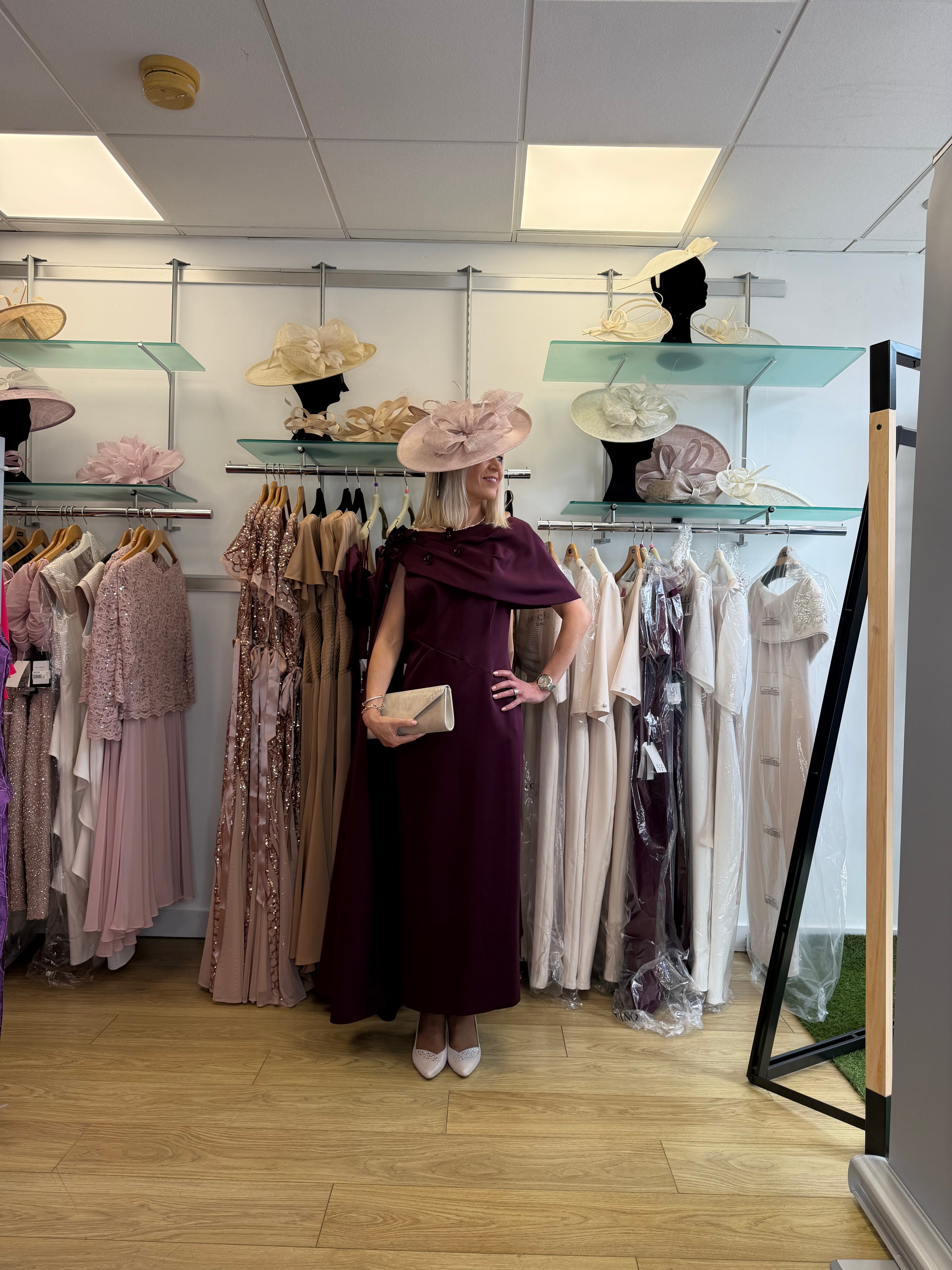 Veni Infantino 992853 Wine Cape Detail Occasion Dress